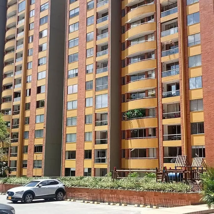 El Poblado, Medellin Con Piscina, Gym, Comodo, Linda Vista. 0*,