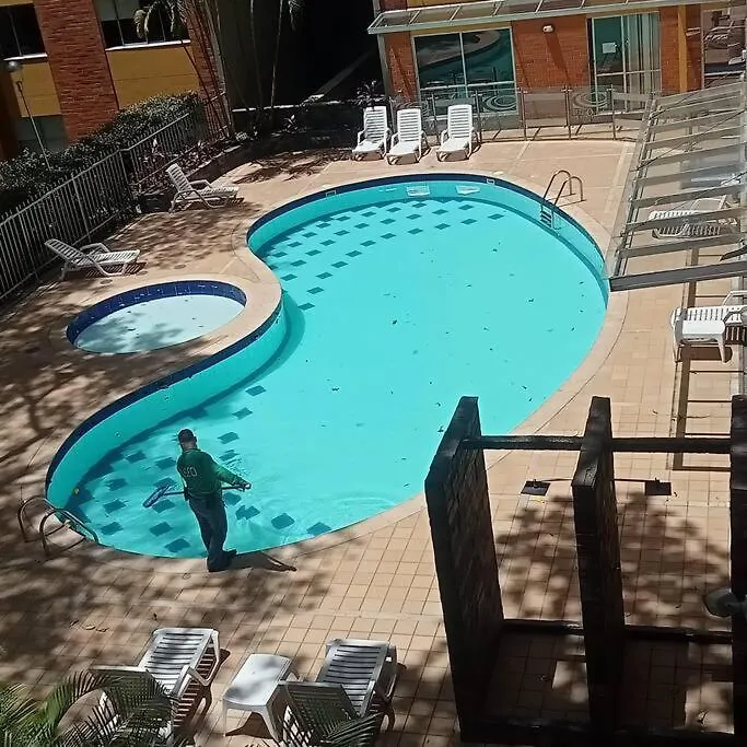 El Poblado, Medellin Con Piscina, Gym, Comodo, Linda Vista.